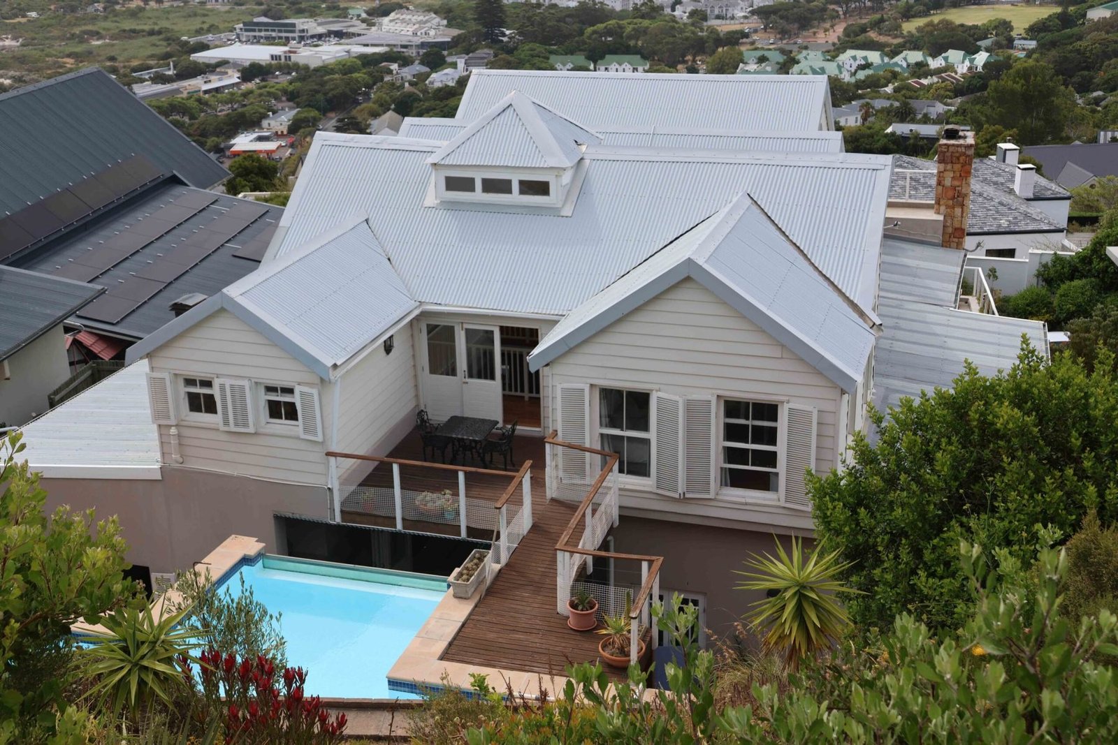 The residence and pool from above, set quietly into the Hout Bay hillside